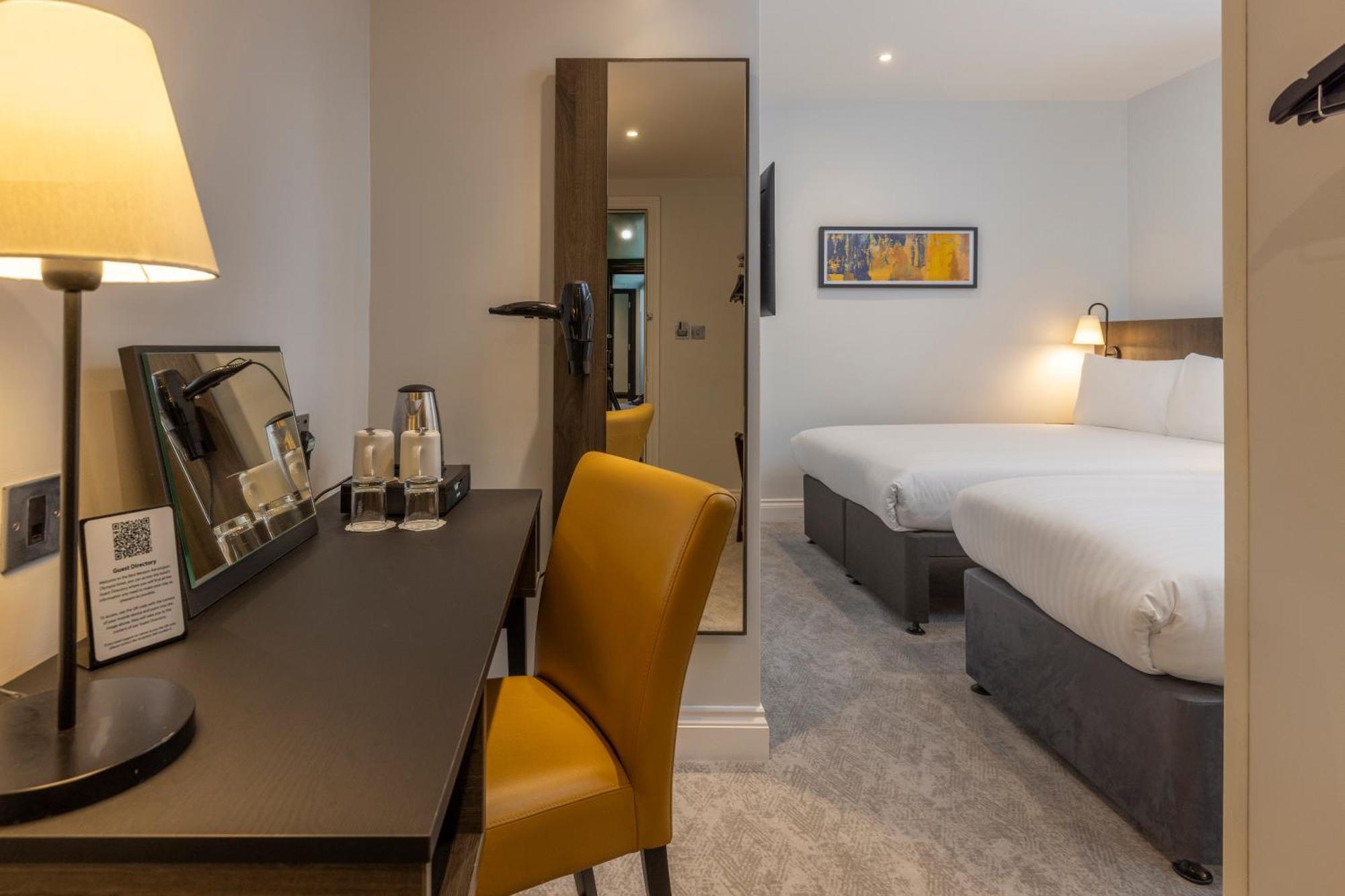 Best Western Kensington Olympia Hotel London Exterior photo